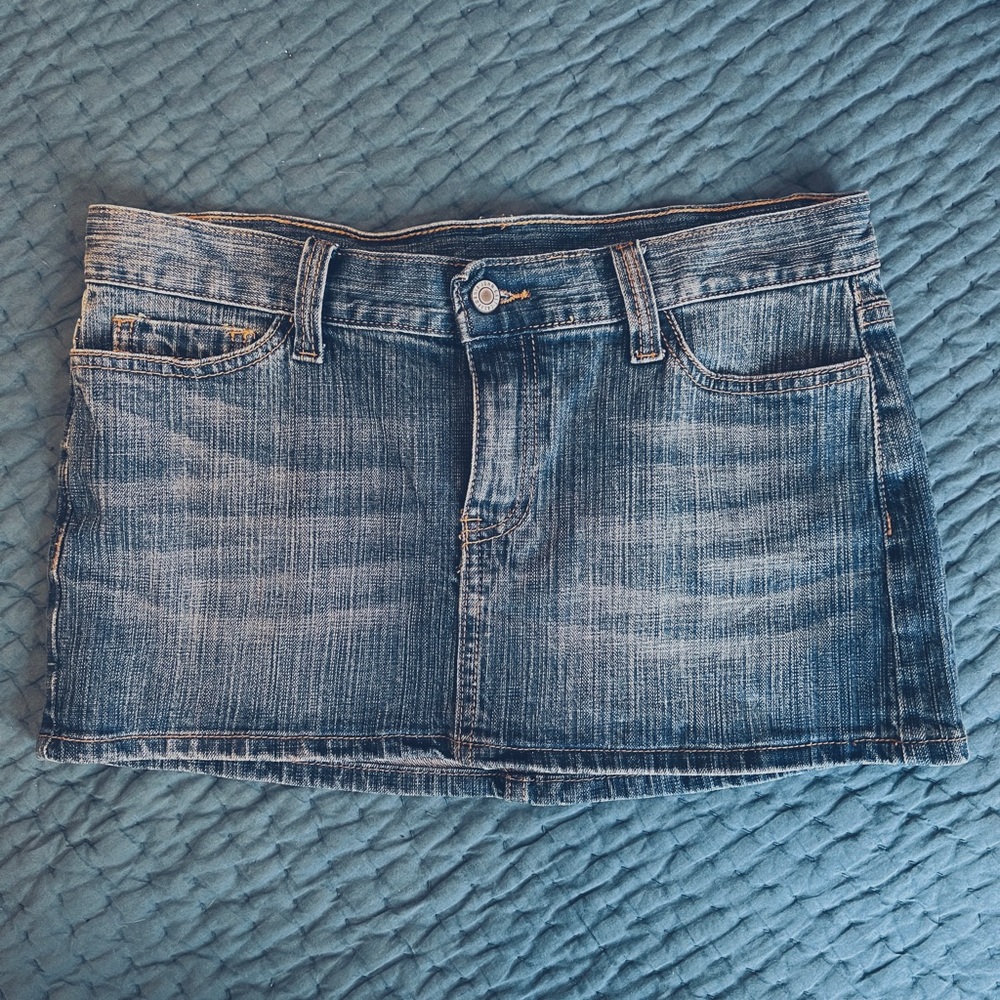Brandy Melville J. Galt denim mini skirt size S